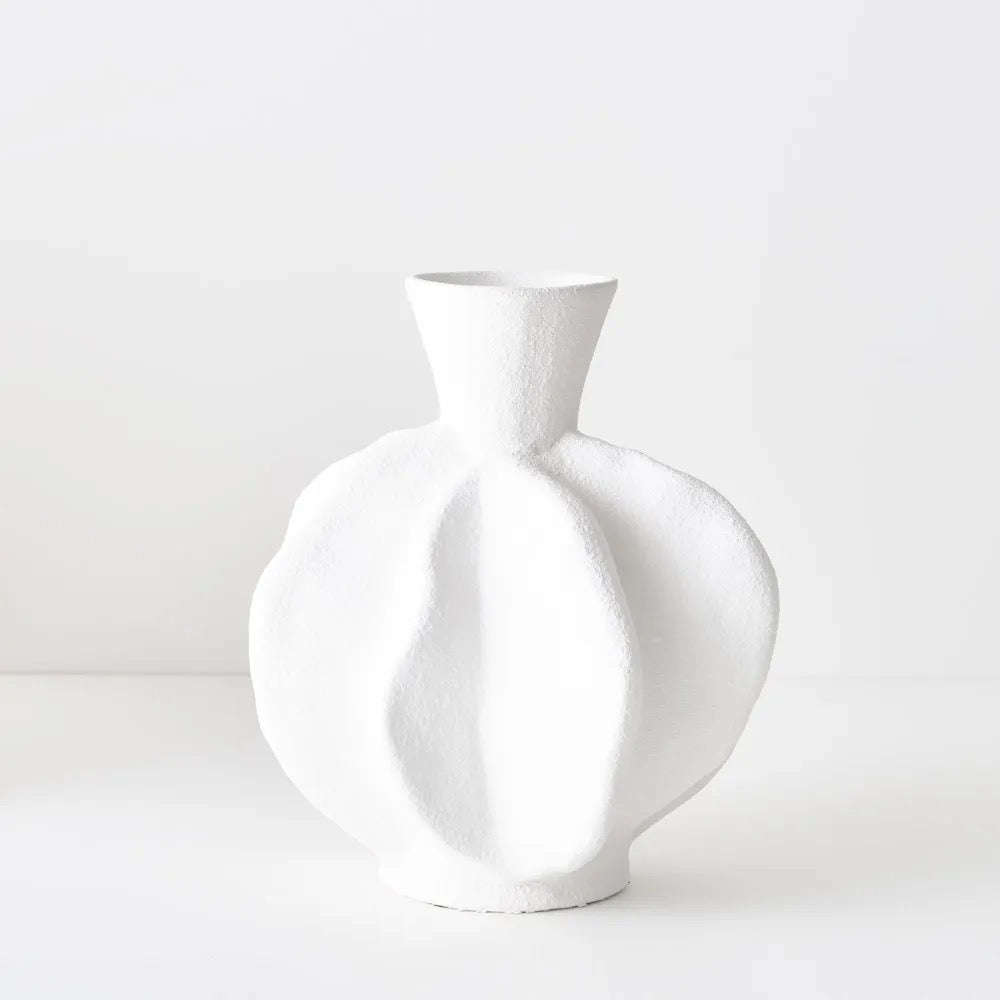 Sayaka Vases
