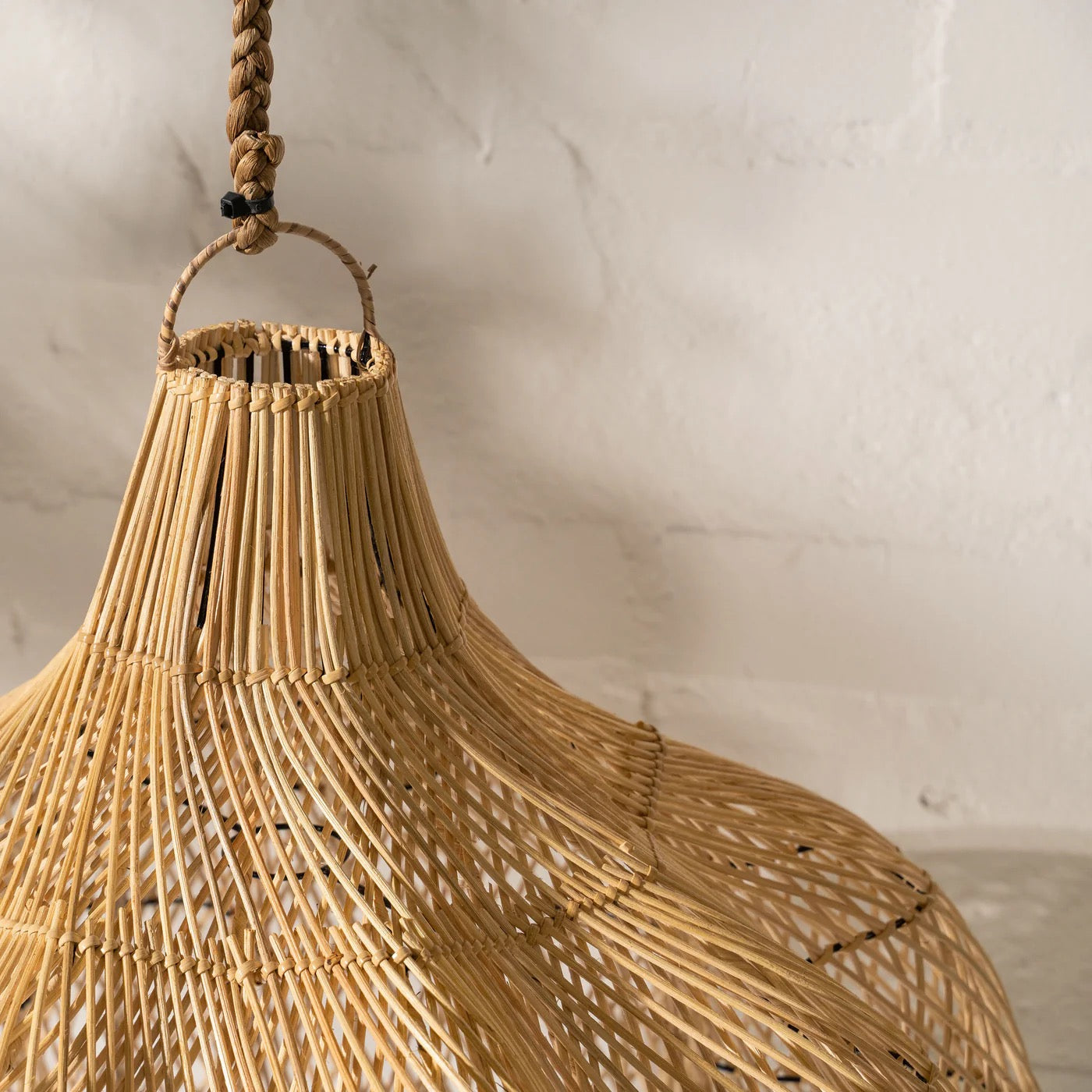 Beyla Scalloped Lightshades