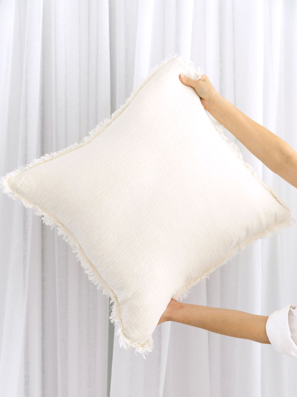 Oliver Heavy Linen Cushion