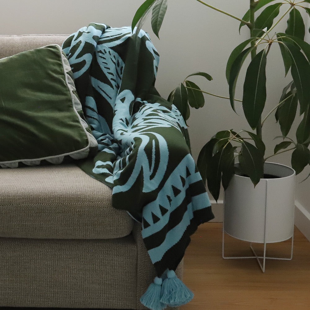 Monstera Throw Blanket