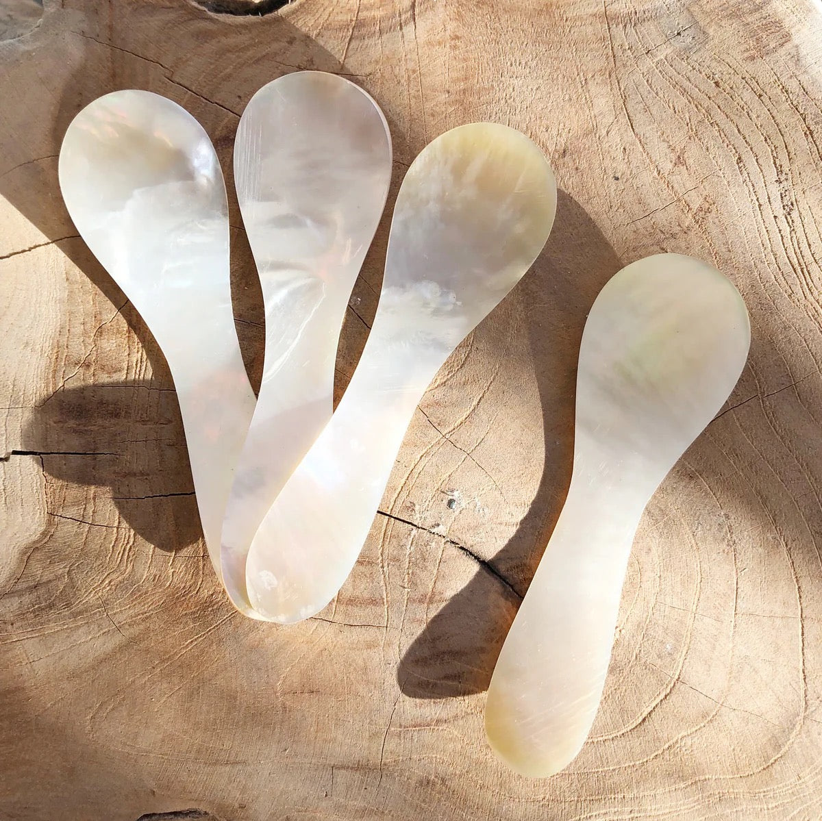 Dalia Mother of Pearl Spoon Set -4