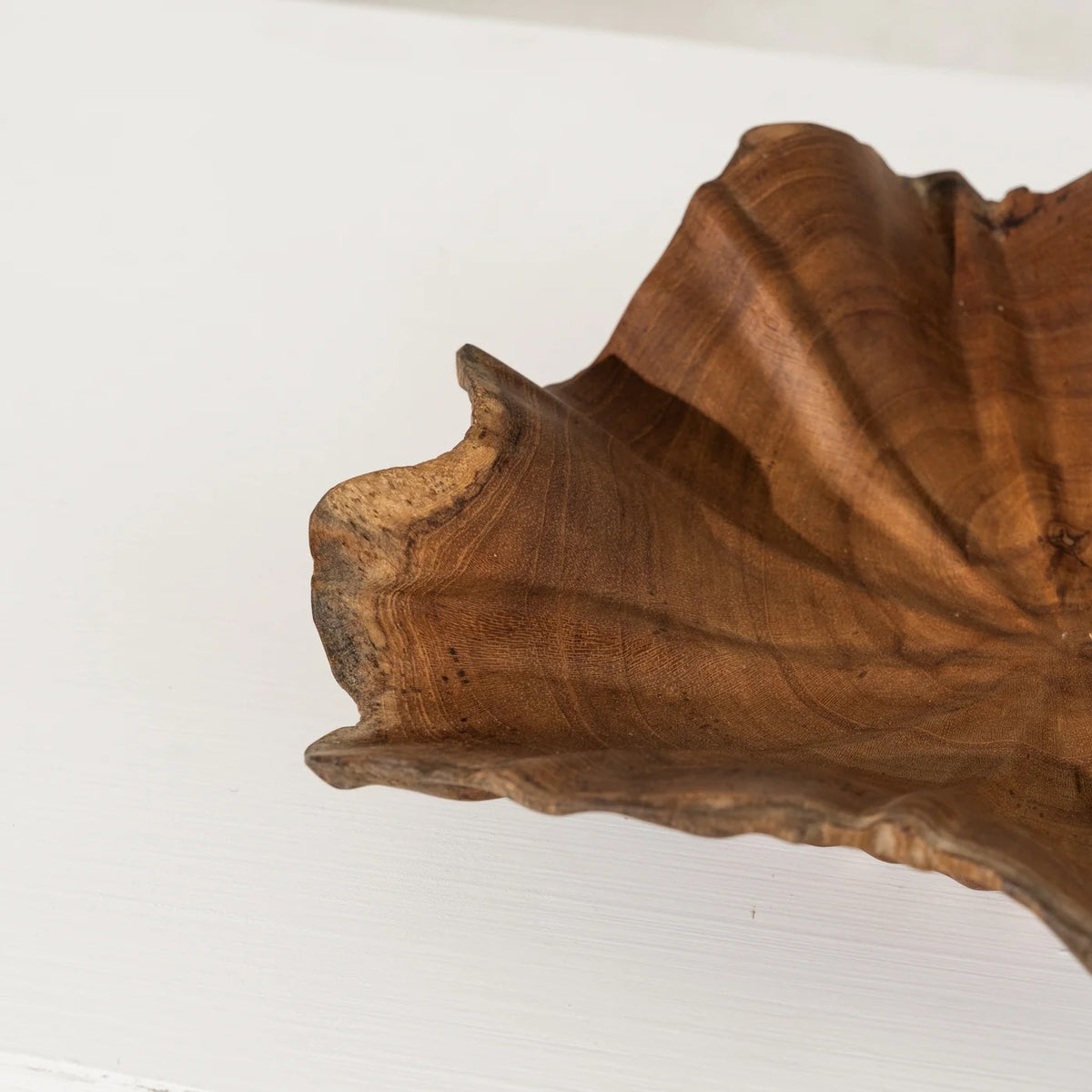 ODELE SCULPTURAL BOWL