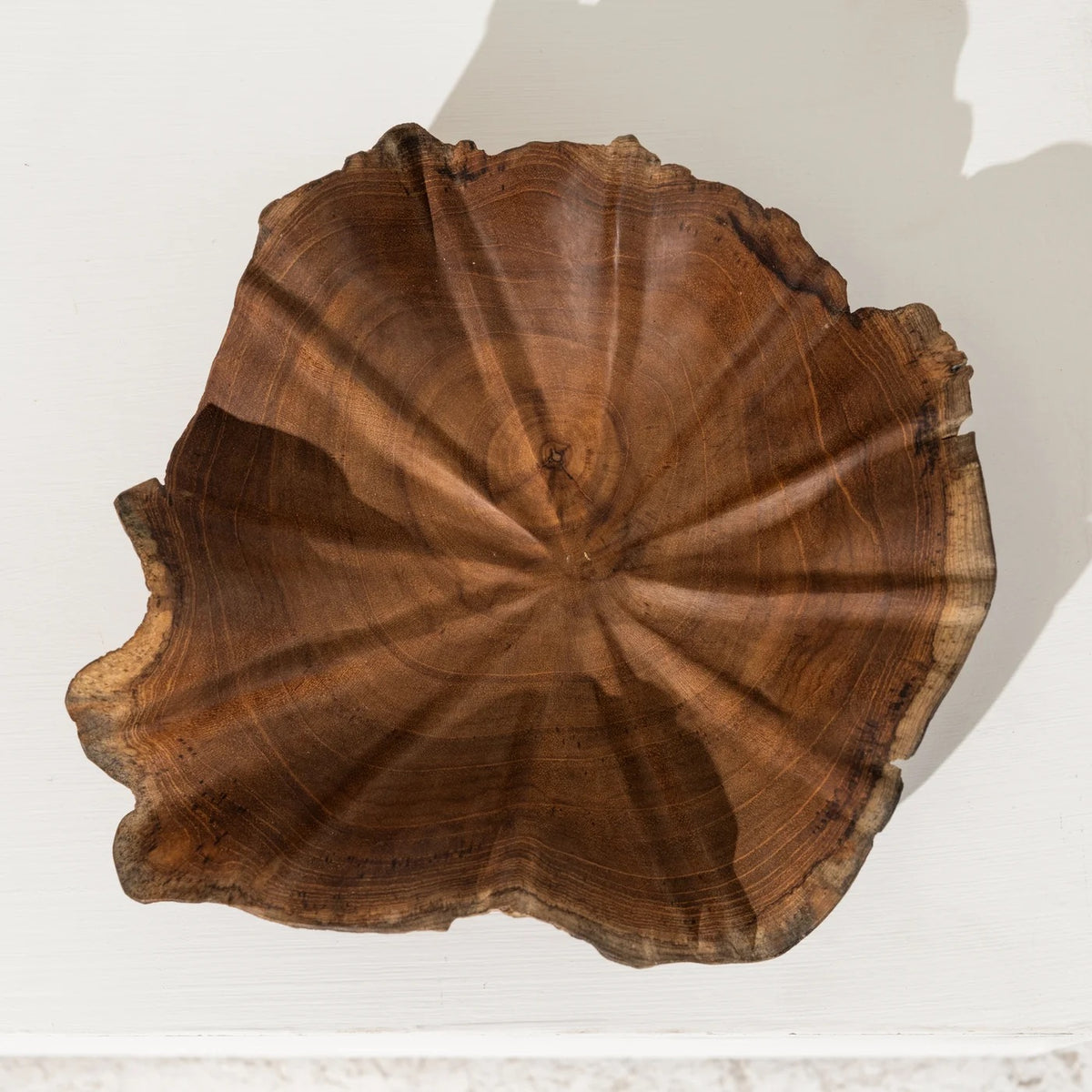ODELE SCULPTURAL BOWL