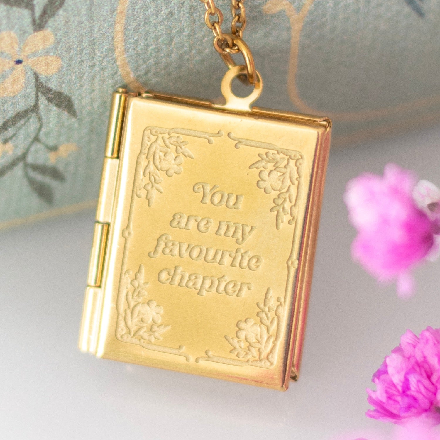 Your My Fav Chapter Necklace