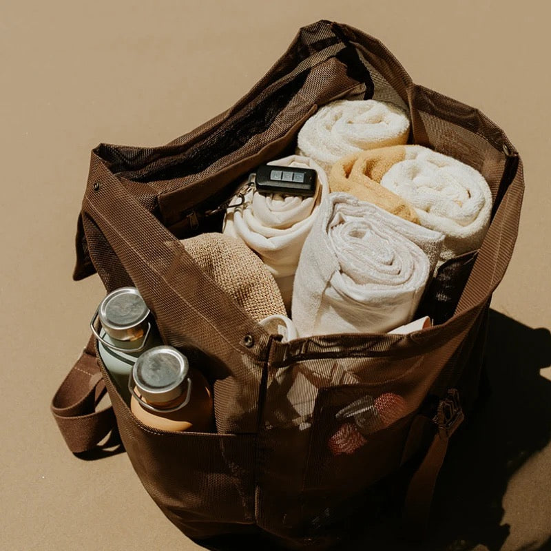 BEACH HAULER™ MESH BACKPACK - ESPRESSO