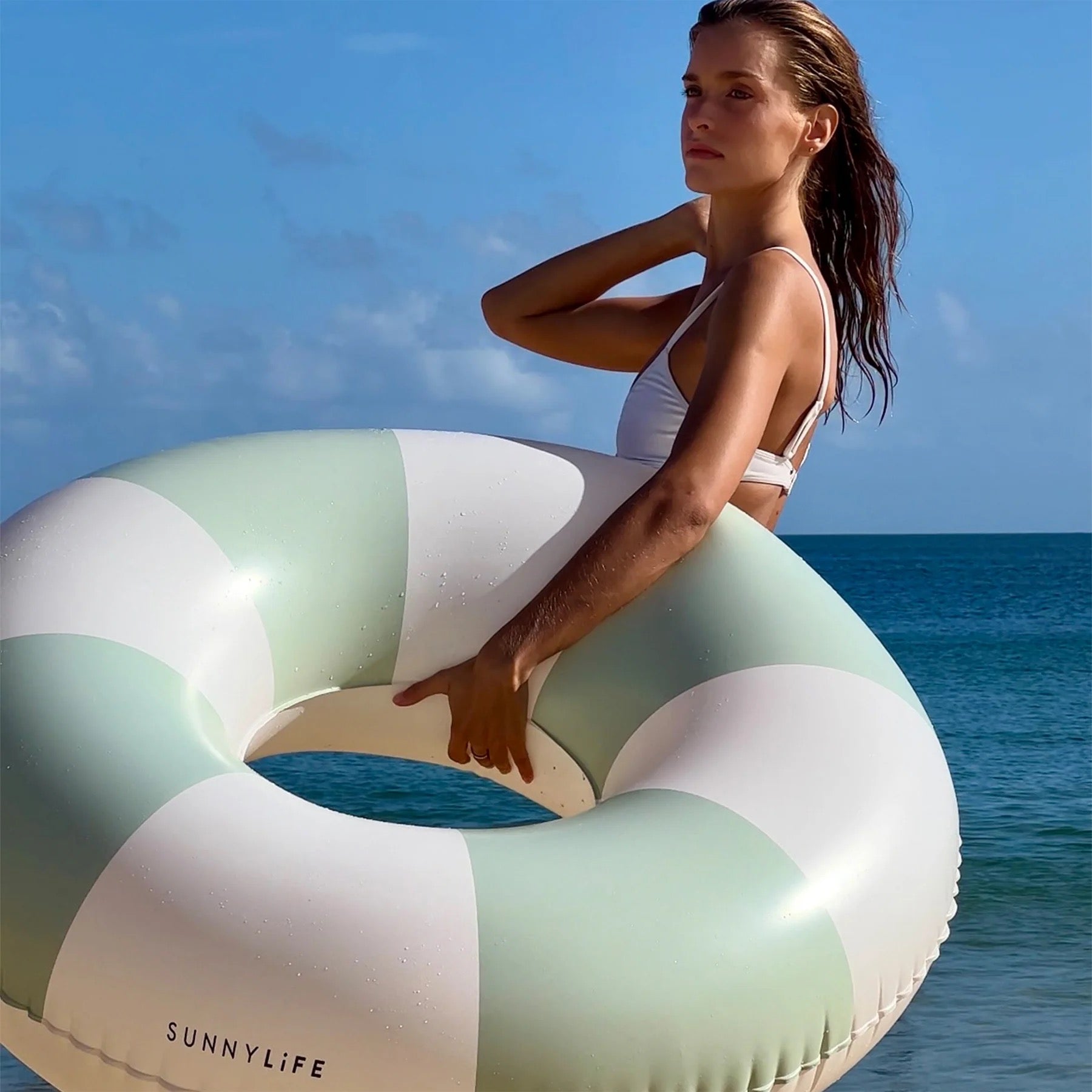 TUBE POOL RING - THE VACAY
