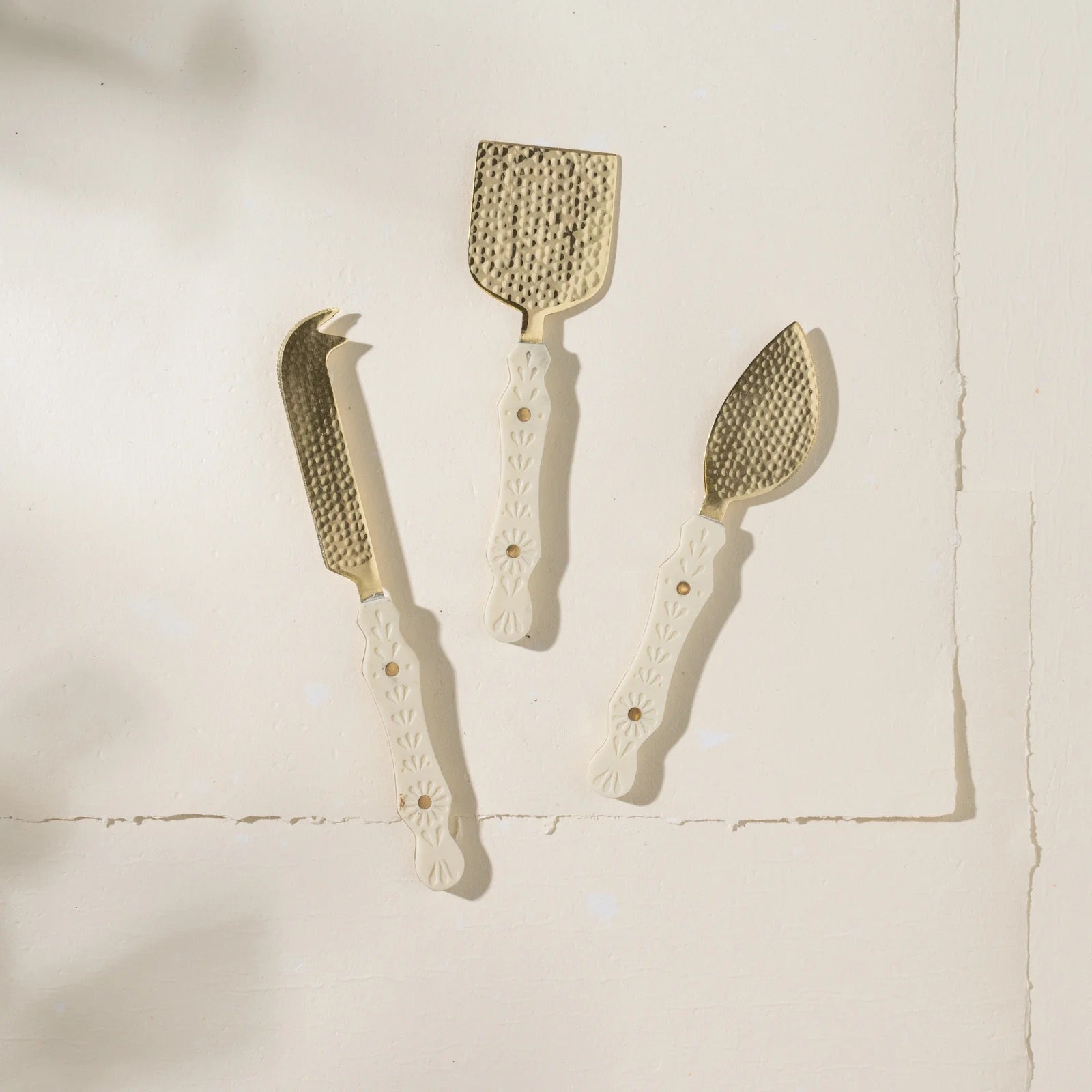 HANA RESIN CHEESE SET