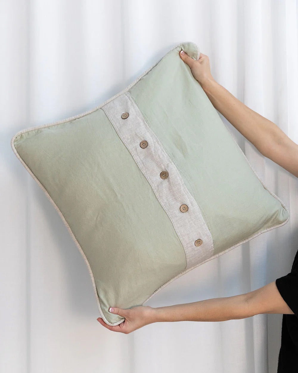 Piper Linen Cushion