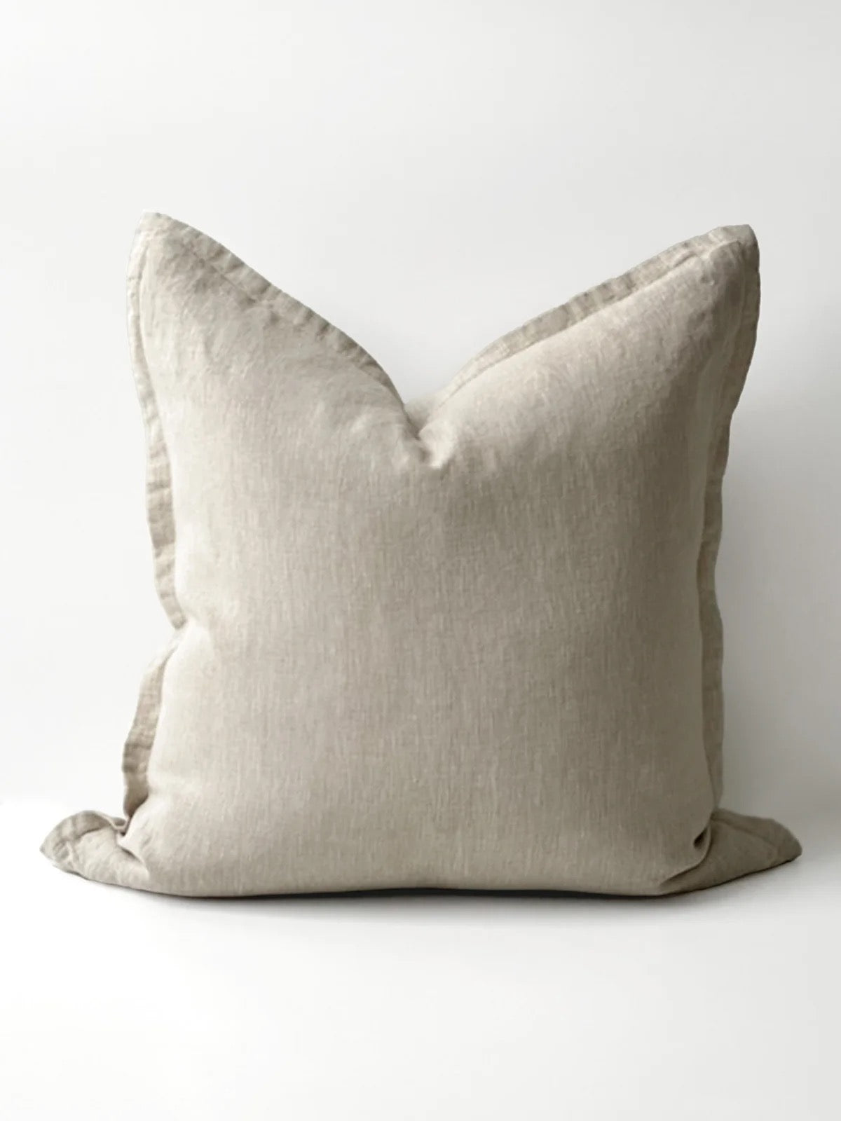 Reversi® Linen Flange Cushion