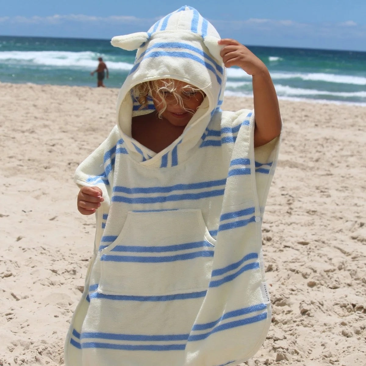 KIDS HOODED TOWEL