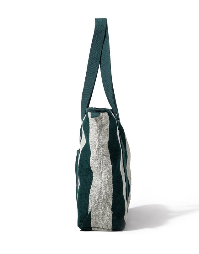 THE BEACH BAG
