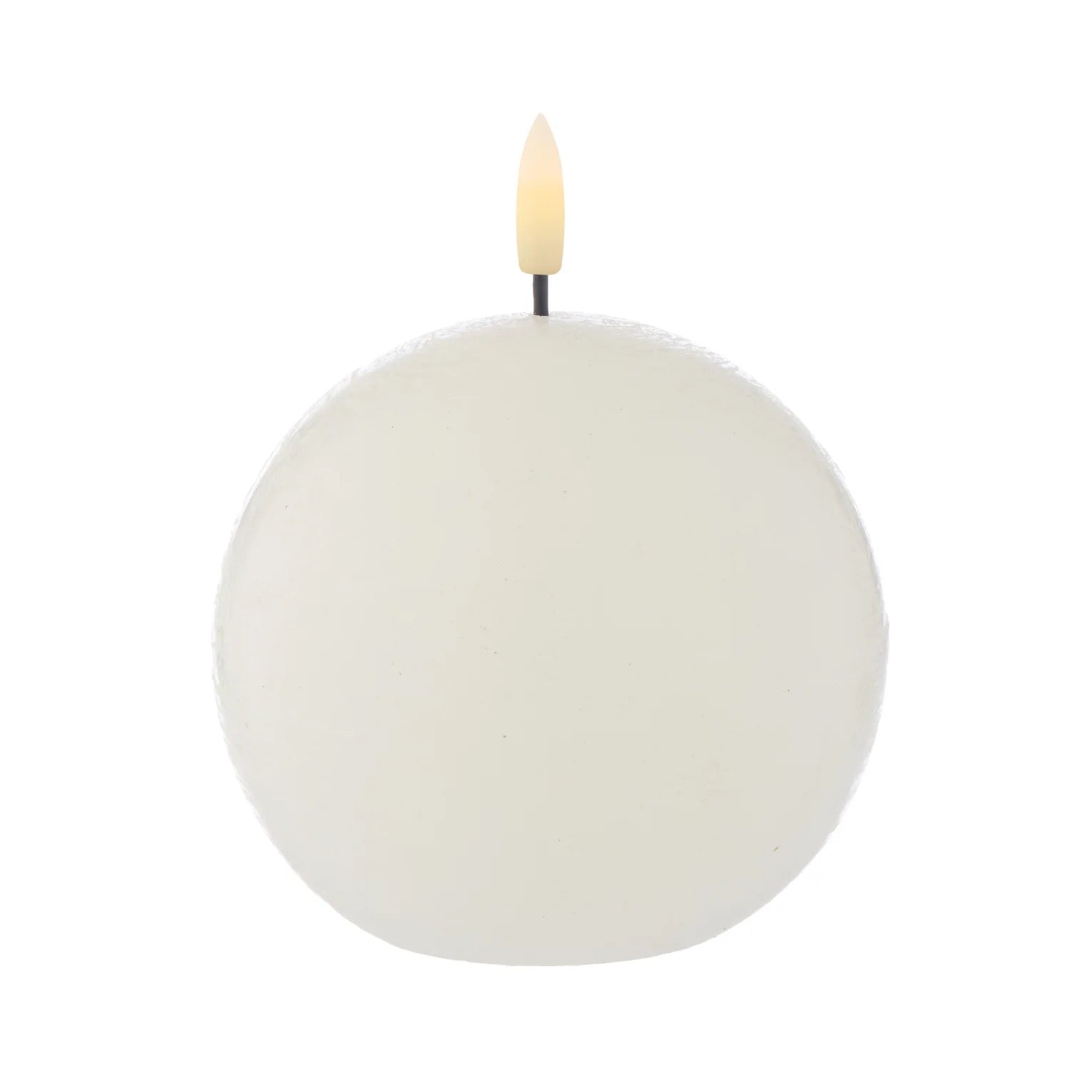 Hughe Flickering Candles White