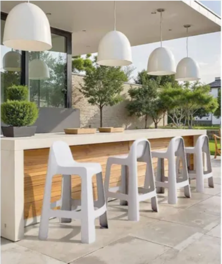 OUTDOOR BAR STOOL - WHITE