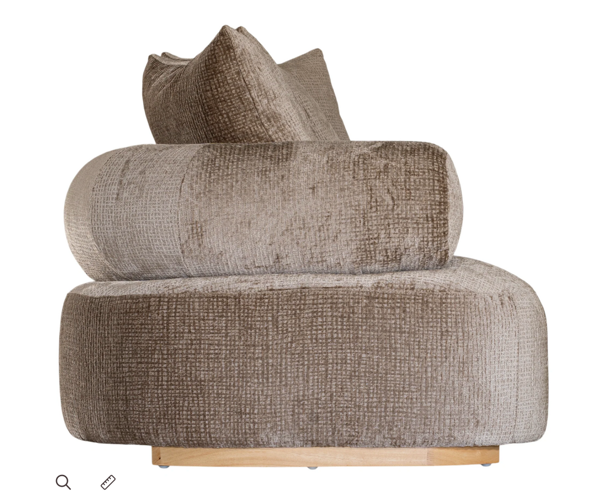 Soneva Sofa/UNIQWA COLLECTIONS